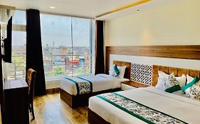 Hotel White House By An Hotels - Walking Distance From Golden Temple